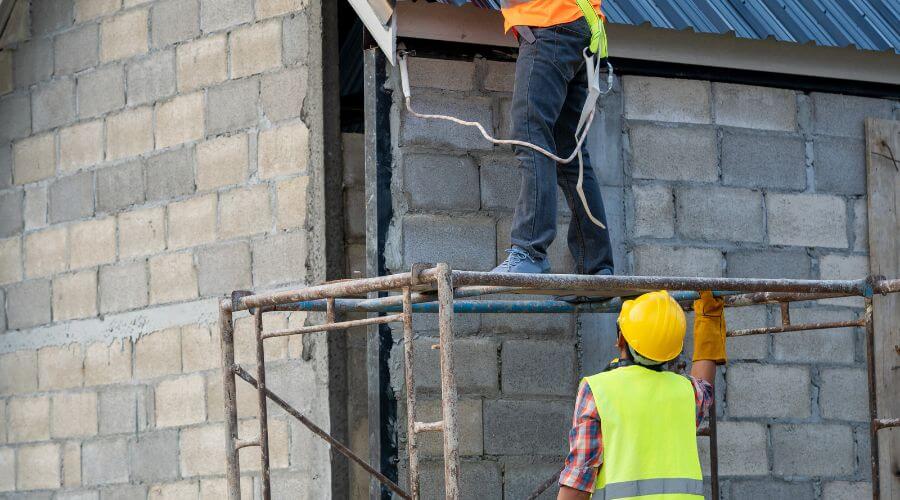 Professional New roof installation in La Pryor, TX